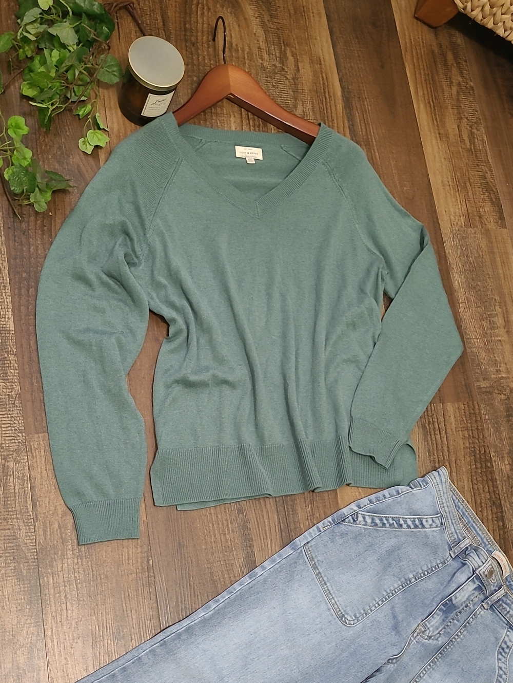 Lucky Brand Lightweight Sweater - Picture 2 of 6